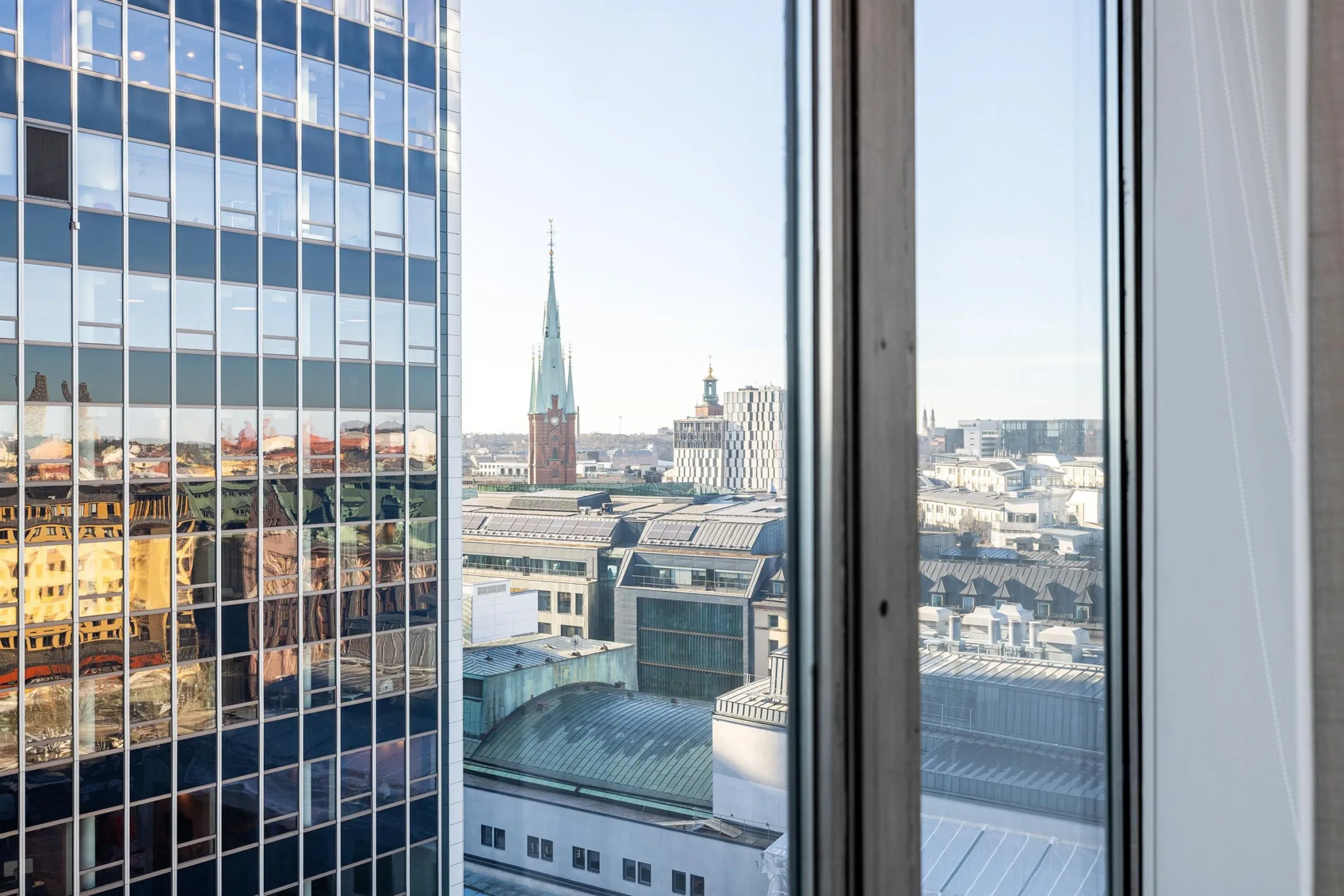 Kontor med rum och utsikt bild 1